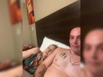 Tank2185 webcam bongacams model stream image