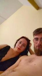 FrenchiesLiveX webcam model stream image