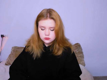 Lasey webcam model stream image