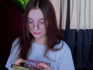 Vixen Light webcam model stream image