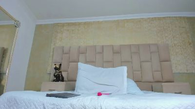 MaximusDicks webcam model stream image