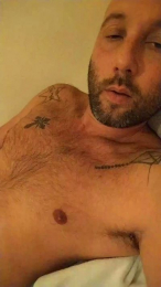 Simontito87 webcam model stream image