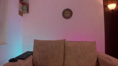 Alix_doll webcam model stream image