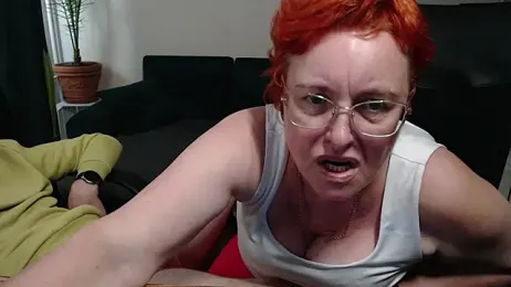 JoannaAndNeighbour webcam model stream image