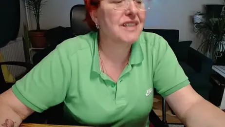 JoannaAndNeighbour webcam model stream image