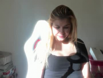 artsyandcraftsy_ webcam model stream image