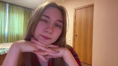MadaleneThrift webcam cam4 model stream image