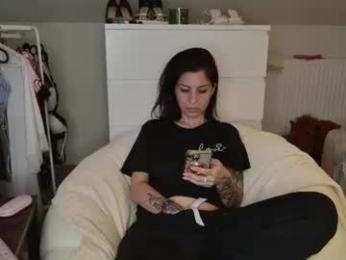 crissy_love webcam model stream image