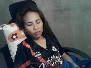 Bella Islove webcam model stream image