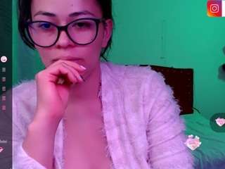 karlakee webcam model stream image