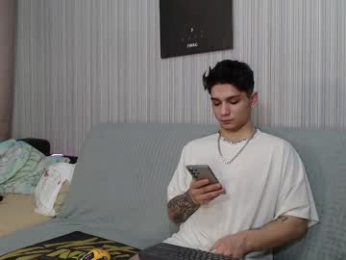 rik_and webcam model stream image