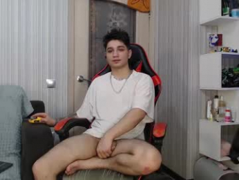 rik_and webcam model stream image