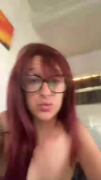 Taurina_azz webcam cam4 model stream image