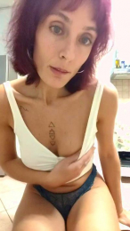 Caledoniax2 webcam model stream image