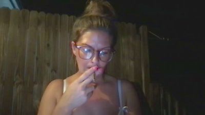 Lynniexo webcam model stream image