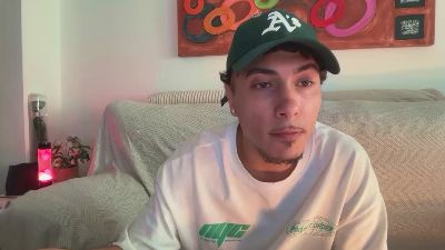 AmoElite webcam cam4 model stream image