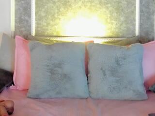 Victoria Lois webcam flirt4free model stream image