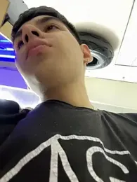 Stick_ledom webcam model stream image