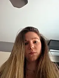 lucie_mehott webcam model stream image