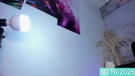 VALERIAQUEENTS webcam model stream image