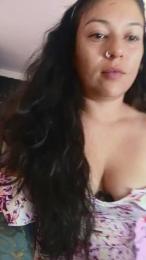 Valentina_style webcam model stream image