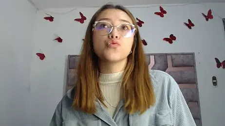 Anny-Fox webcam model stream image