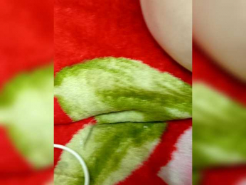 Yna-and-Yn webcam model stream image