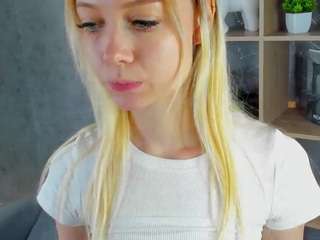 janellshulenberger webcam model stream image