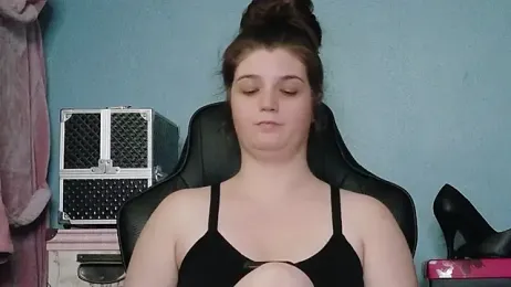 TreeJeanne webcam model stream image