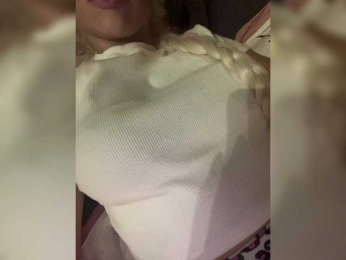 AlisaKisa555 webcam model stream image