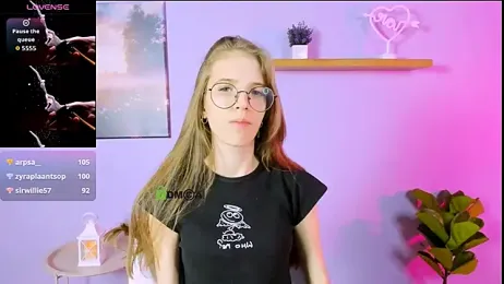 lulu_fly_ webcam model stream image