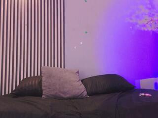 Anthonella Smiith webcam model stream image