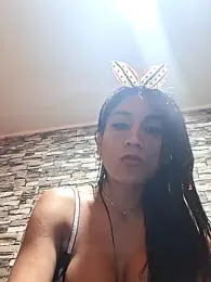 Isa_bellats_95 webcam model stream image