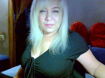 Savan35na webcam model stream image