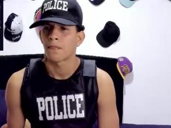 theo_bigcock_ webcam model stream image