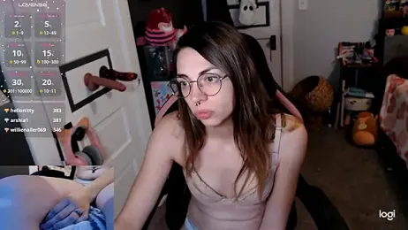KierBearKisses webcam model stream image