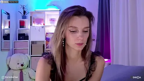 Karamelsw_ webcam model stream image