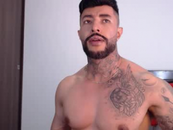 maximus_golden webcam model stream image