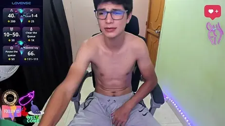 GoldenProject webcam model stream image