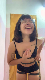 anahi50 webcam model stream image