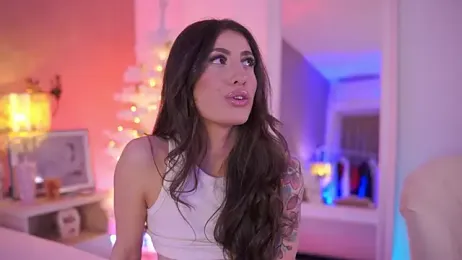 OhhAisha webcam model stream image