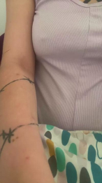 Louvatrix webcam model stream image