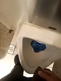 Arasu_ webcam model stream image