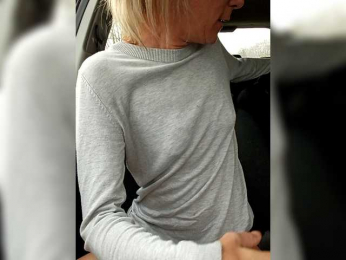 Timide-girl7 webcam bongacams model stream image