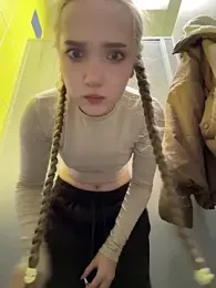 bambi_lu webcam model stream image