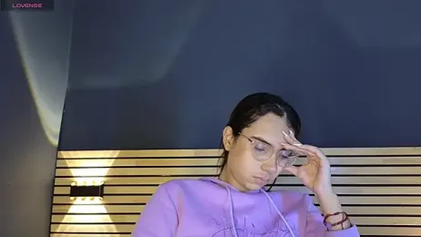 sara_saenz99 webcam model stream image