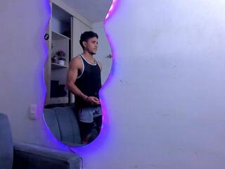 Dustyn Michelle webcam model stream image