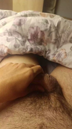 Eliott_V webcam model stream image