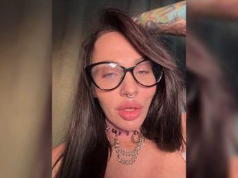 CosmoV1be webcam bongacams model stream image