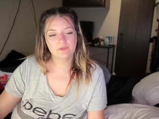 Mara Maze webcam model stream image